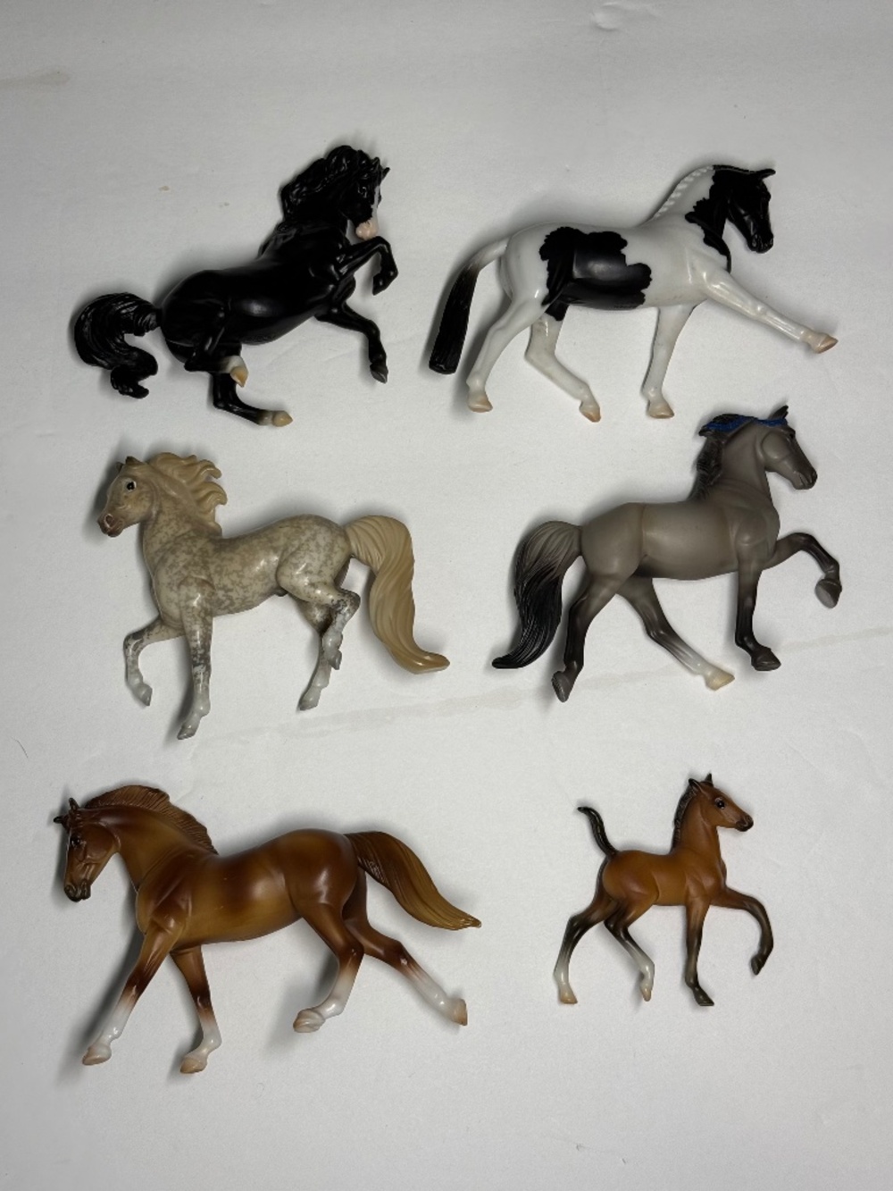 lot of Breyer Stablemates-6 horses